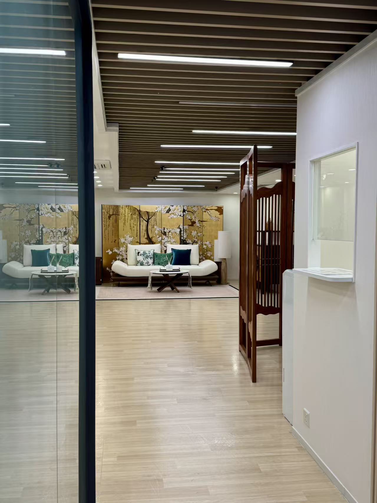 Reception lounge and corridor